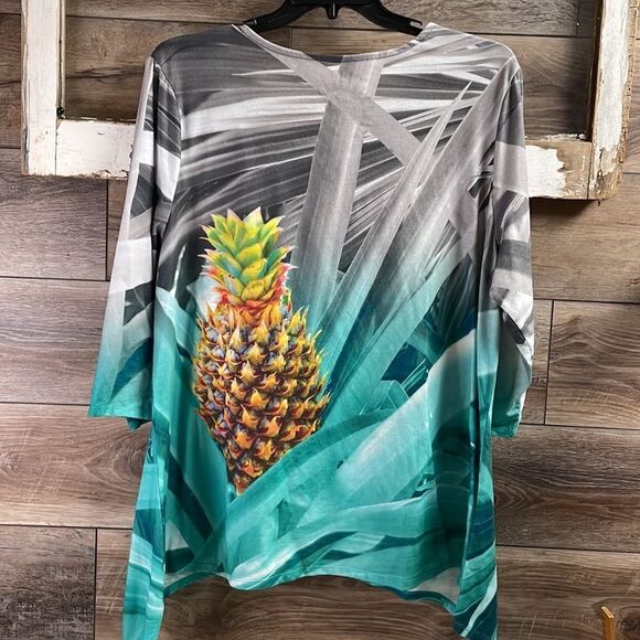 Sun Bay Womens Pineapple Tunic Asymmetrical Hemline,Size 2X,Gray and Multicolor - Picture 7 of 7